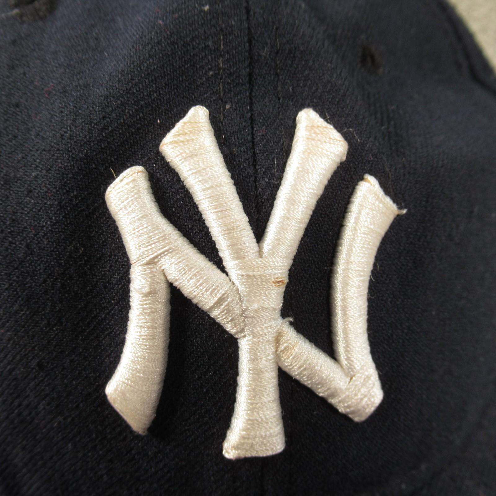 New York Yankees New Era 59FIFTY Fitted Hat Navy Blue Official MLB Size 7 1/8 view 2
