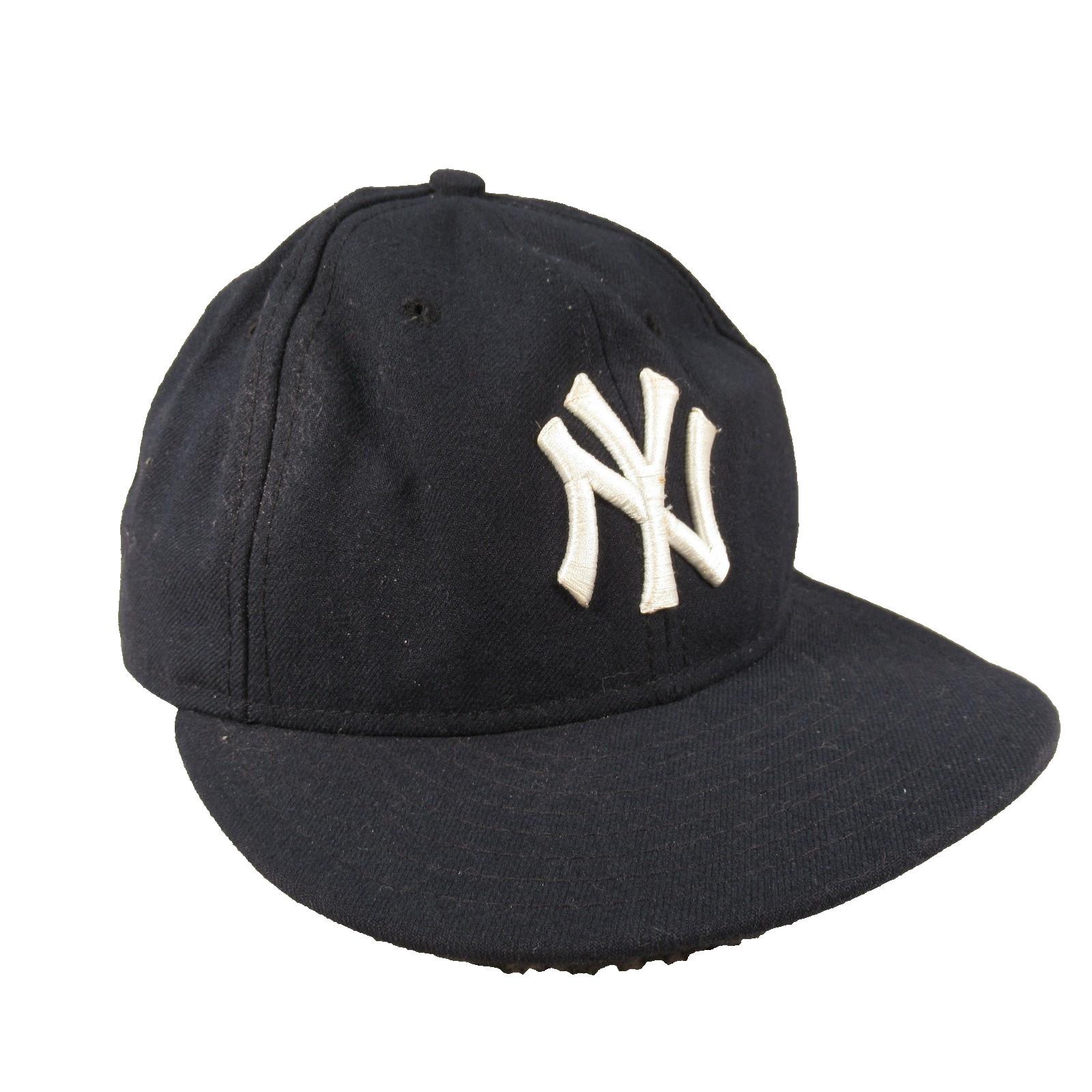 New York Yankees New Era 59FIFTY Fitted Hat Navy Blue Official MLB Size 7 1/8