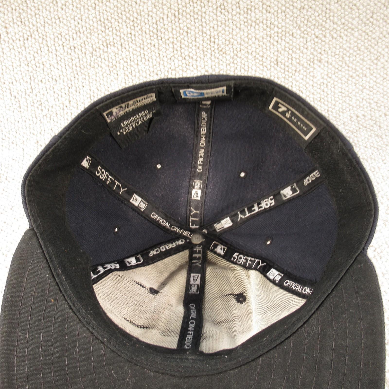 New York Yankees New Era 59FIFTY Fitted Hat Navy Blue Official MLB Size 7 1/8 view 9