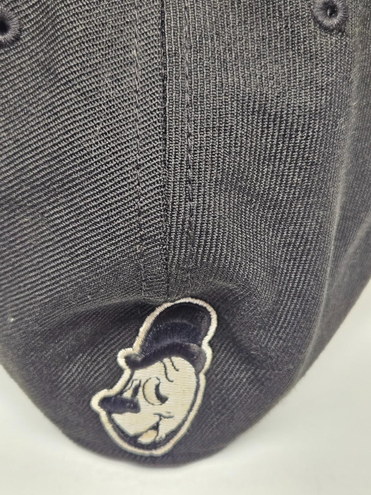 Mickey Mouse "LONESOME GHOSTS" RARE Black New Era 59Fifty Fitted Hat Size 7 5/8 view 4